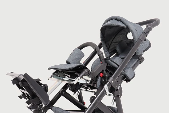 Кресло-коляска для детей Гиппо Гармони