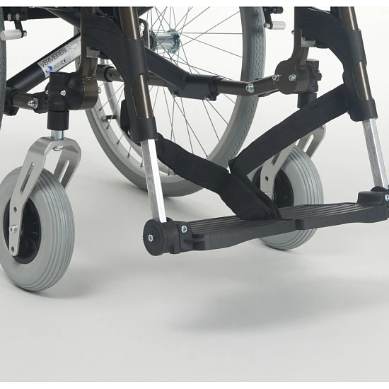 Кресло-коляска инвалидное механическое Vermeiren v300