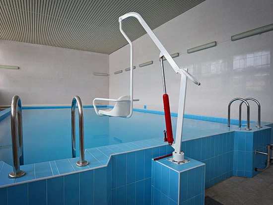 Подъемник для бассейна Енисей ИПБ-170Г (с гидравлическим приводом)