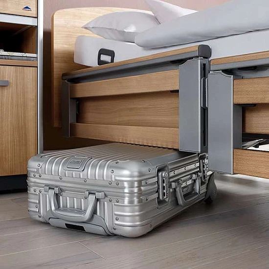 Кровать медицинская электрическая функциональная деревянная с матрасом Stiegelmeyer LIBRA