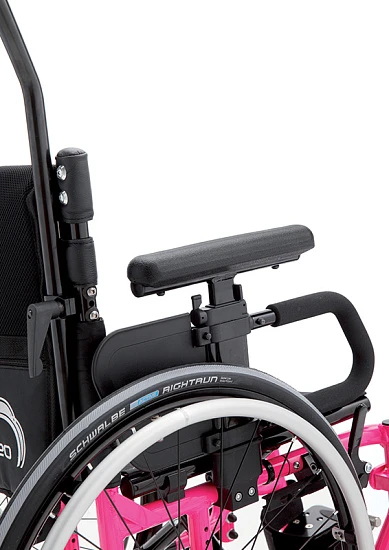 Кресло-коляска активного типа Progeo Junior Light