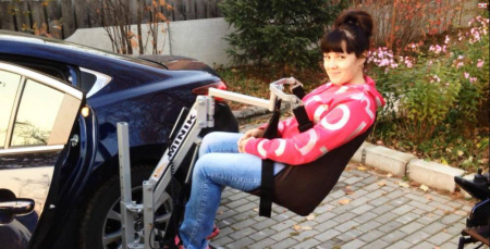 Подъёмник для инвалидов в автомобиль MINIK (Minik-Super)