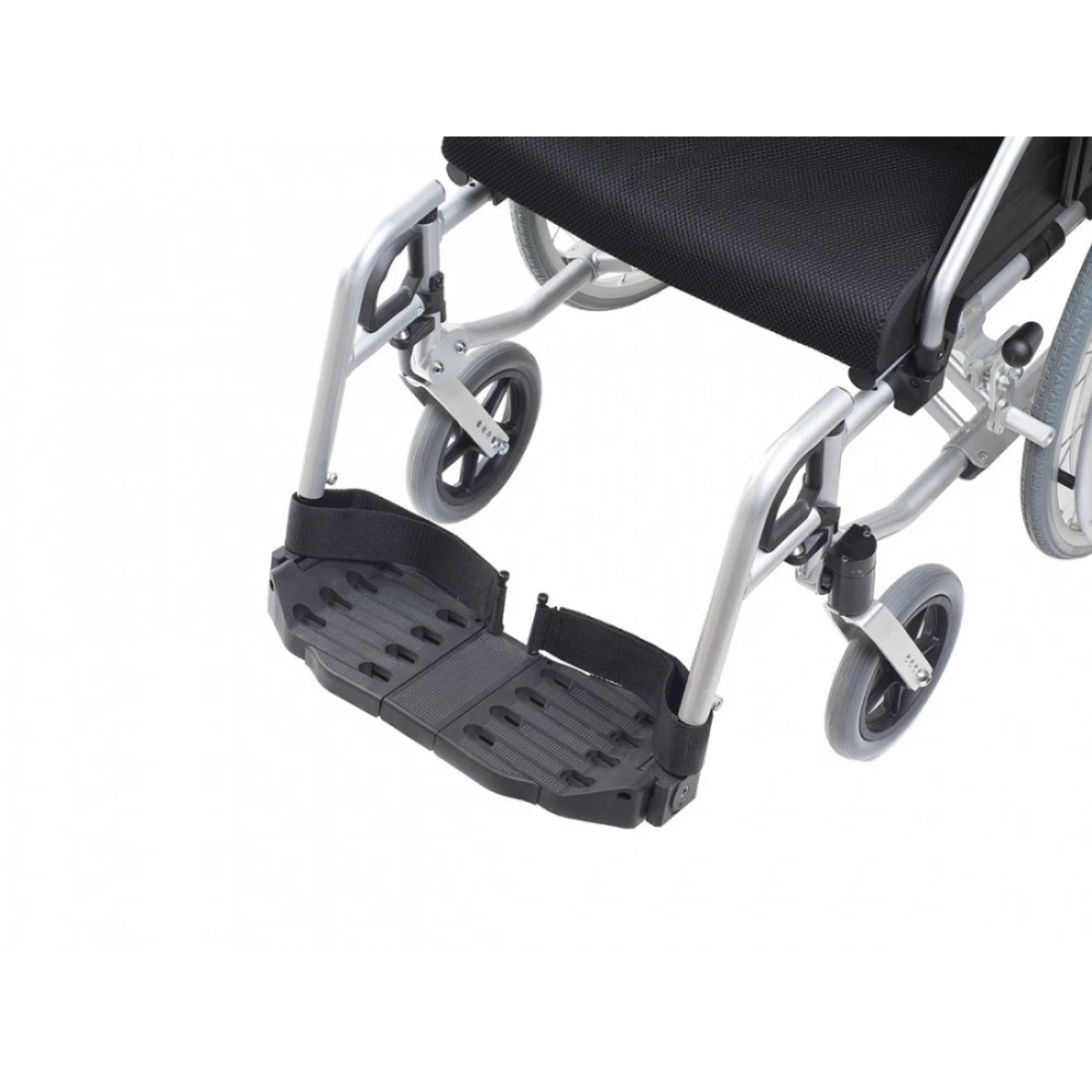 Инвалидное кресло со складной рамой Ortonica Recline 500